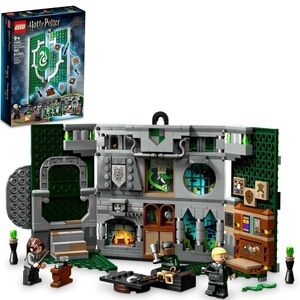 LEGO Harry Potter Slytherin House Banner Building Set
76410